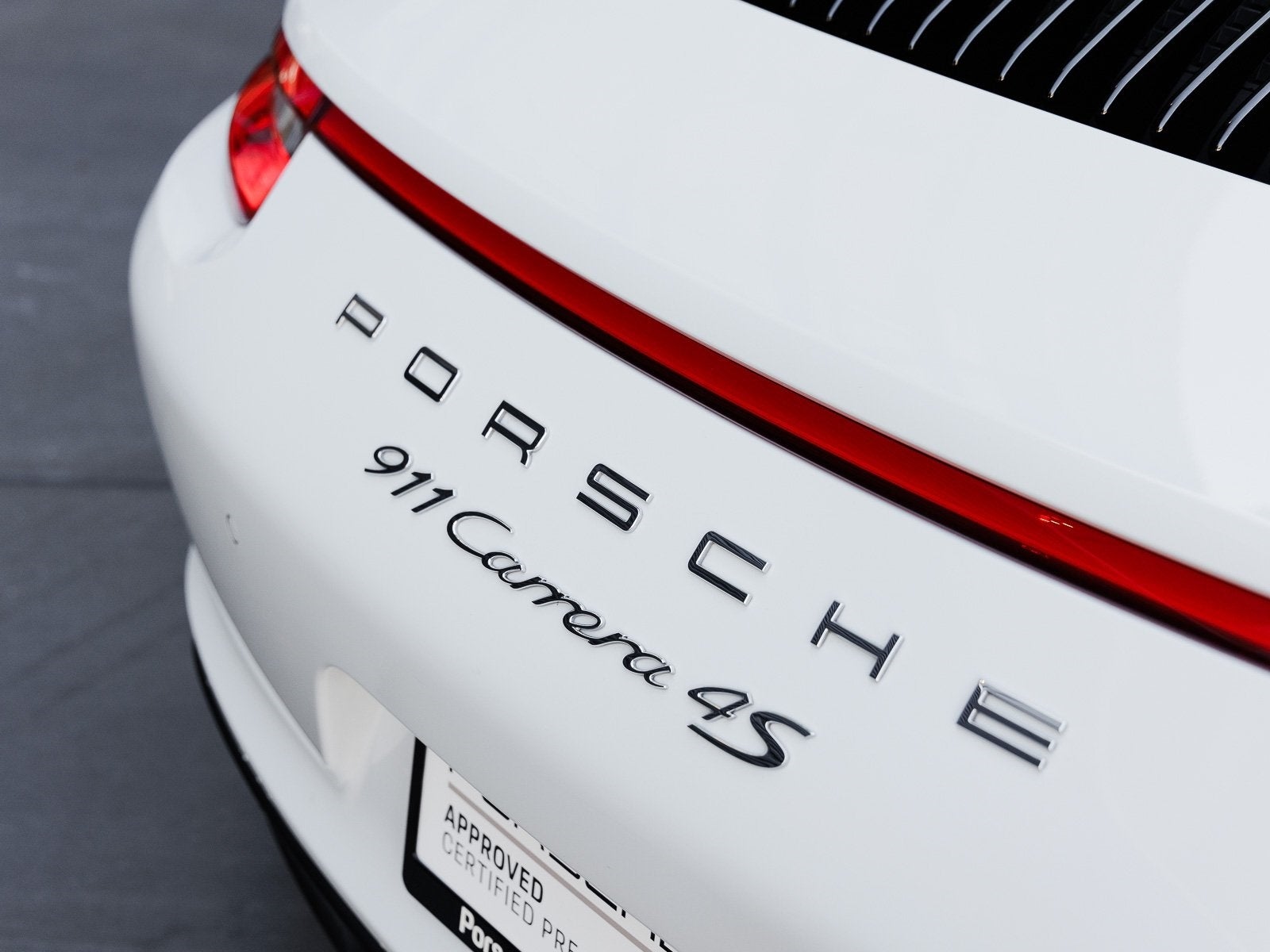 2017 Porsche 911 Carrera 4S